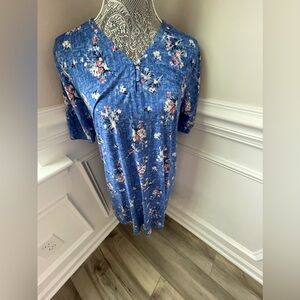 Croft Barrow Intimates Womens Blue Floral Night Gown Size M